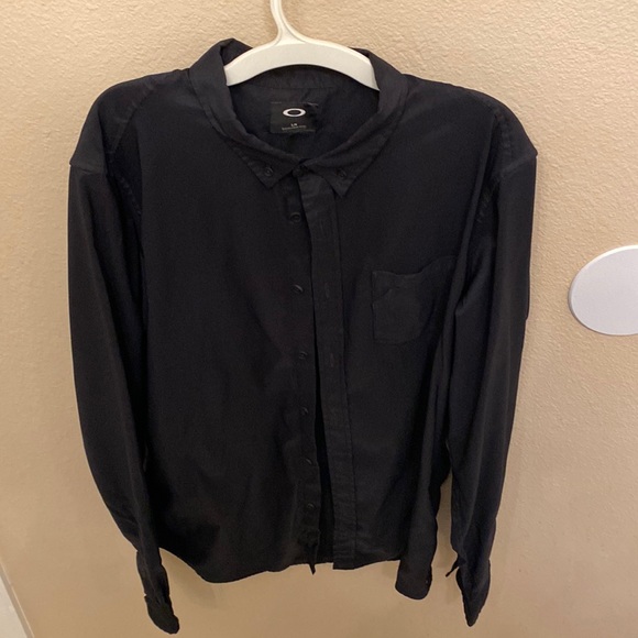 Mens button down - Picture 1 of 2